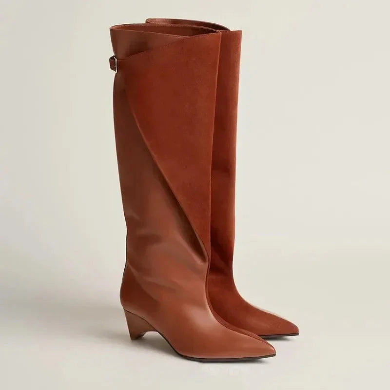 Marchez avec Élégance grâce aux Bottines Hautes Amara Luxe